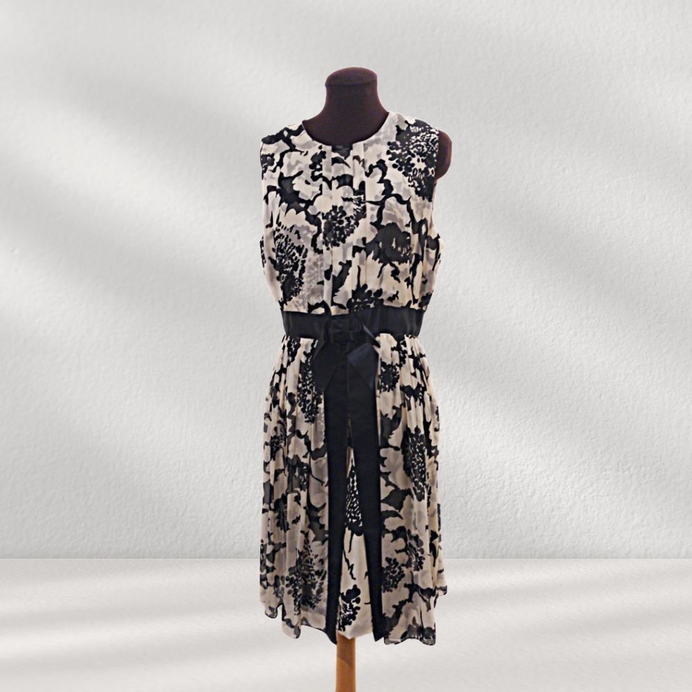 Milly A-Line Fit & Flare Dress Size 12 Black Floral Sleeveless Silk Pleated Bow